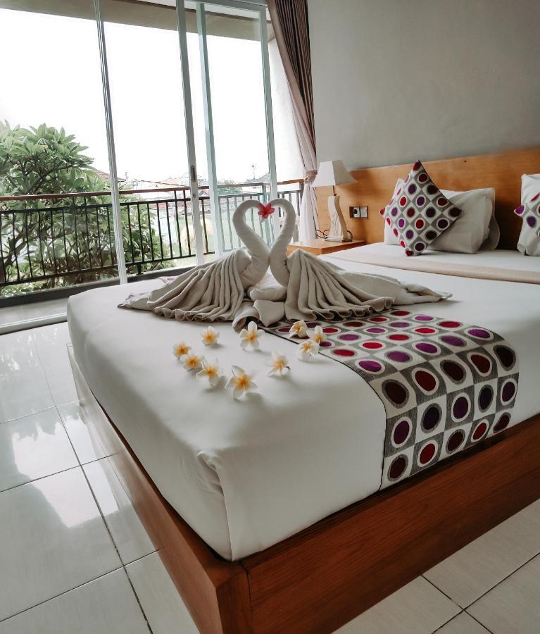 Hotel Mandari Pabean Buleleng Exterior foto
