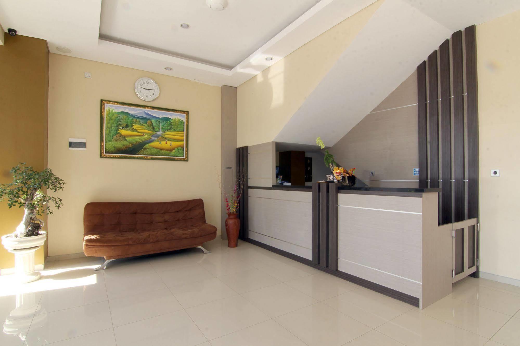 Hotel Mandari Pabean Buleleng Exterior foto