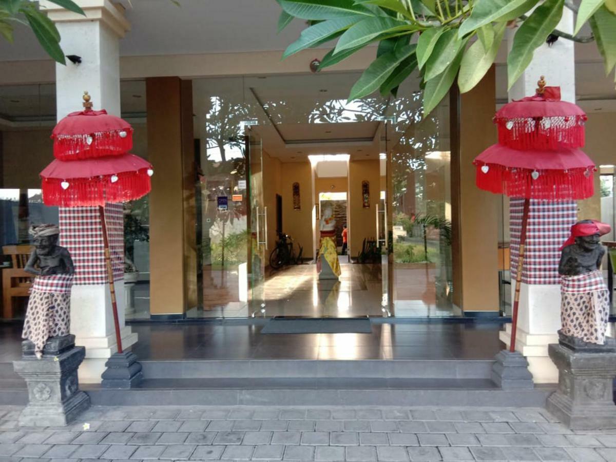 Hotel Mandari Pabean Buleleng Exterior foto